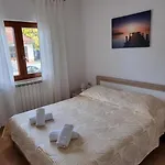 N&g Διαμέρισμα Ρόβινι